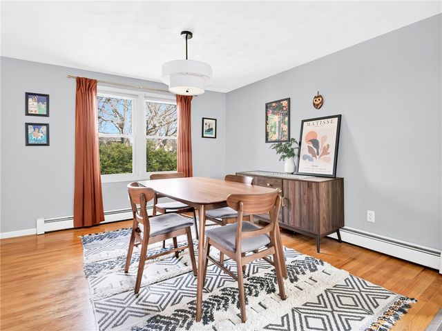 32 Hamlin Avenue, Warwick, RI 02889