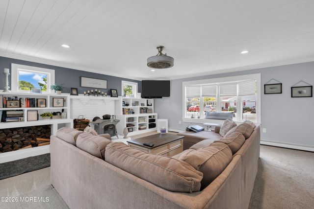 432 Prospect Avenue, Pine Beach, NJ 08741
