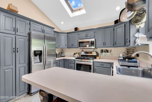 432 Prospect Avenue, Pine Beach, NJ 08741