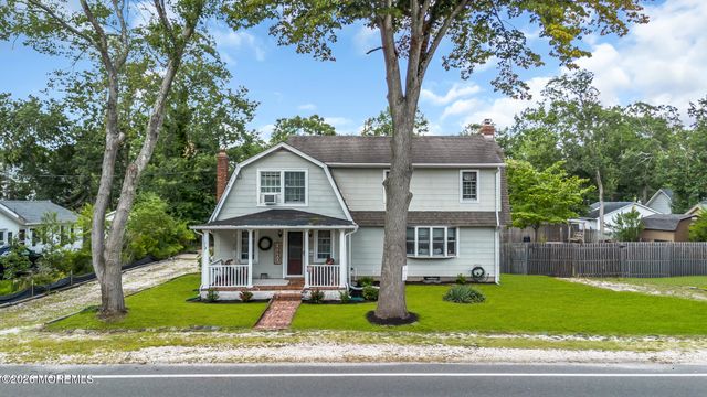 432 Prospect Avenue, Pine Beach, NJ 08741