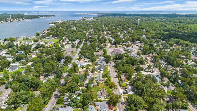 432 Prospect Avenue, Pine Beach, NJ 08741