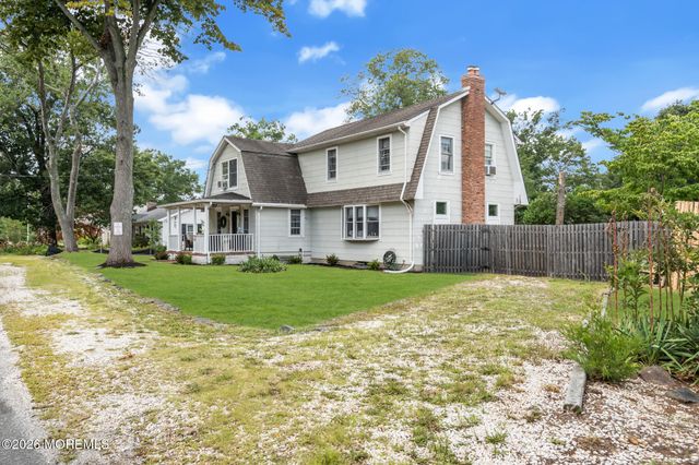 432 Prospect Avenue, Pine Beach, NJ 08741