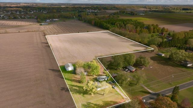 4711 Scottdale Road, Royalton Twp, MI 49085