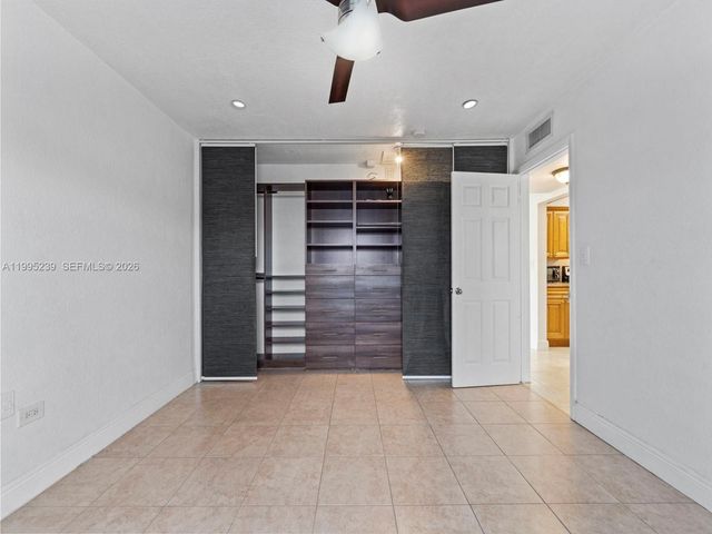 7220 SW 94th Pl G3, Miami, FL 33173