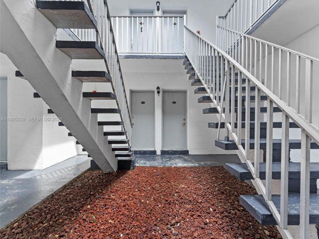 7220 SW 94th Pl G3, Miami, FL 33173