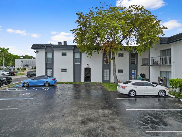 7220 SW 94th Pl G3, Miami, FL 33173