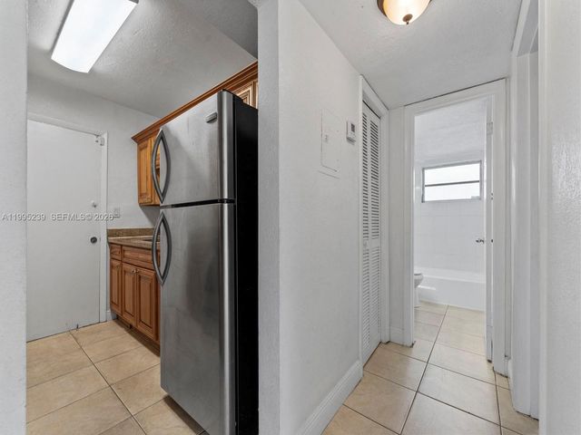 7220 SW 94th Pl G3, Miami, FL 33173