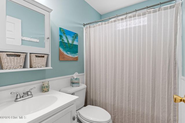 164 NW 12th Street, Oak Island, NC 28465