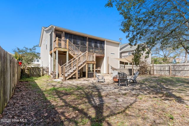 164 NW 12th Street, Oak Island, NC 28465