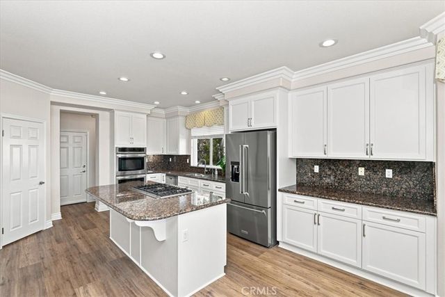 685 Payette Circle, Corona, CA 92881