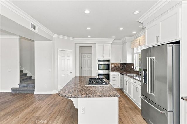 685 Payette Circle, Corona, CA 92881