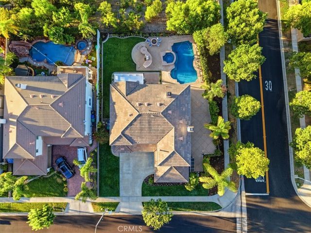 685 Payette Circle, Corona, CA 92881