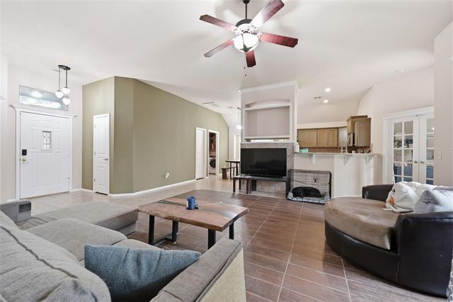 16616 La Paloma Lane, Edmond, OK 73012