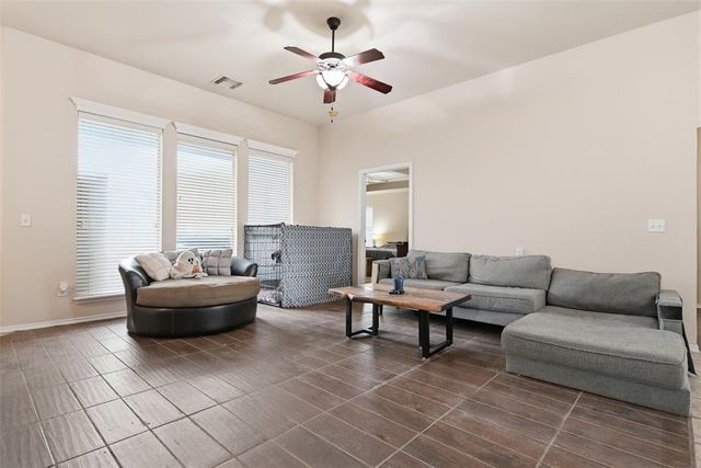 16616 La Paloma Lane, Edmond, OK 73012