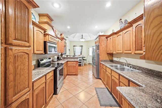 420 Hall Acres Road, San Juan, TX 78589