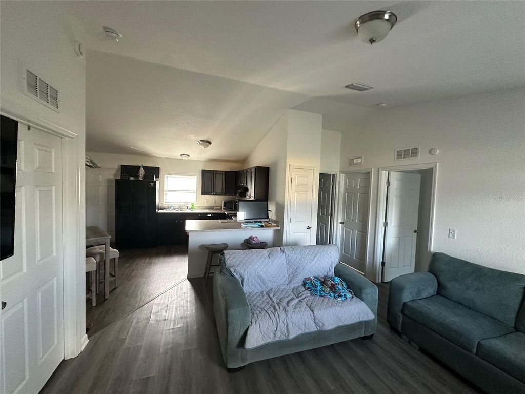 Image 12 of property listing at 103 MARION OAKS DRIVE, Ocala, FL 34473