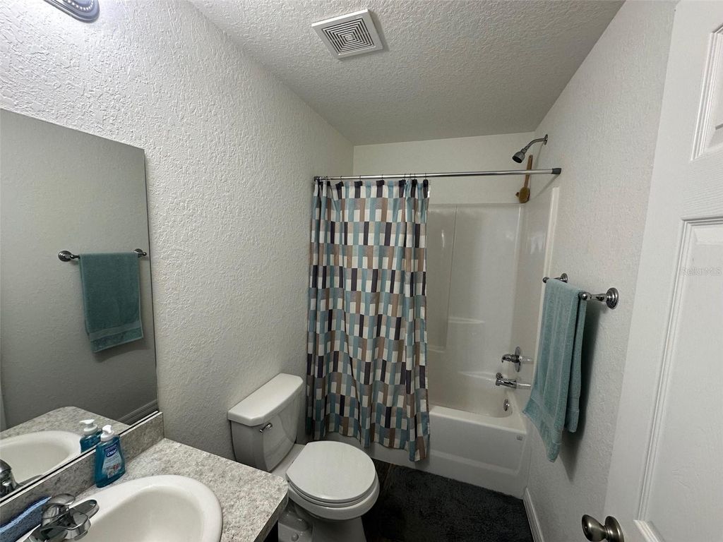 Image 20 of property listing at 103 MARION OAKS DRIVE, Ocala, FL 34473