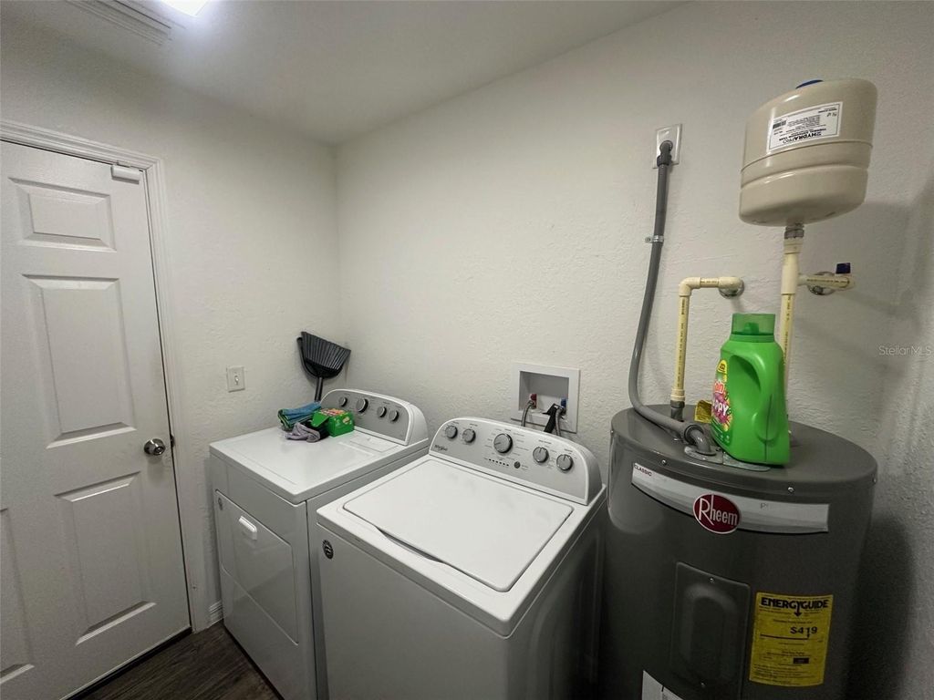 Image 21 of property listing at 103 MARION OAKS DRIVE, Ocala, FL 34473