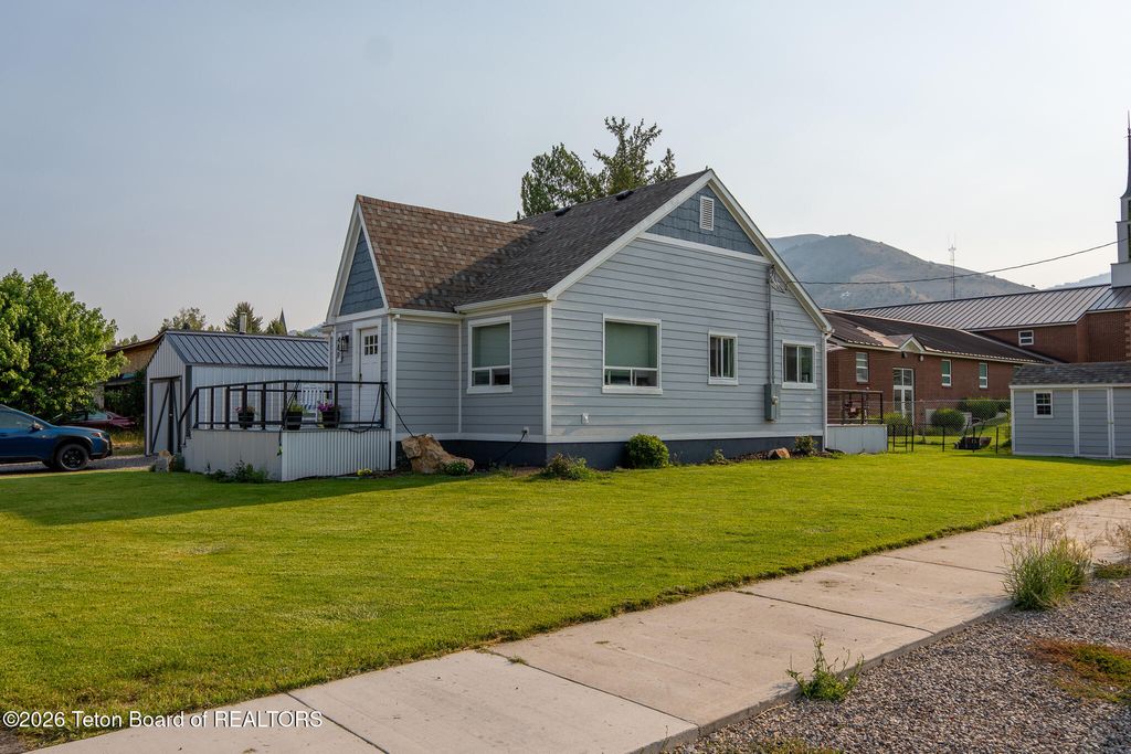 489 JACKSON Street, Afton, WY 83110 photo 4