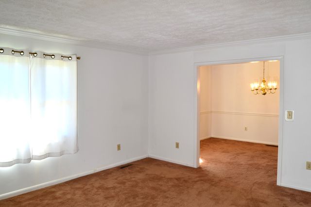5012 Buffalo CIR, Salem, VA 24153