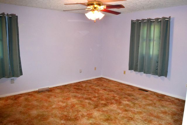 5012 Buffalo CIR, Salem, VA 24153