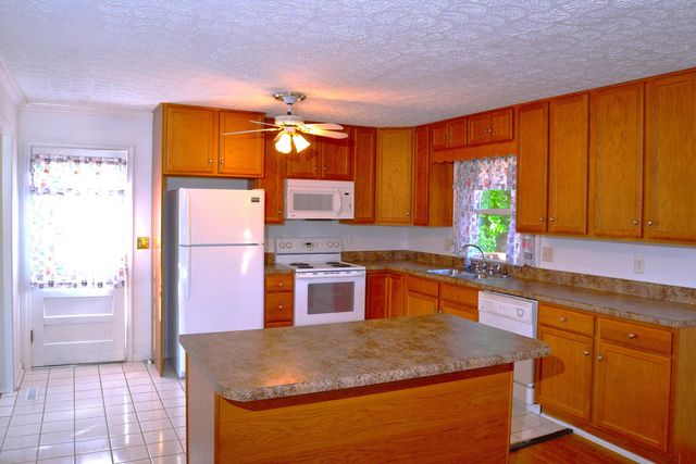 5012 Buffalo CIR, Salem, VA 24153