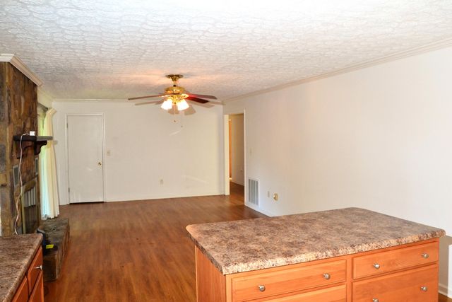 5012 Buffalo CIR, Salem, VA 24153