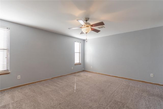 6209 Inland Road, Warr Acres, OK 73132