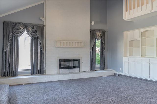 6209 Inland Road, Warr Acres, OK 73132