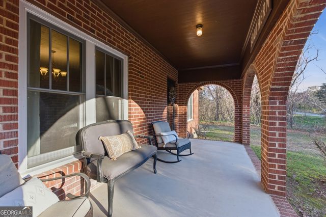 723 Gainesville Highway, Alto, GA 30510