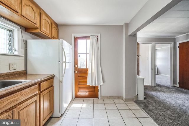 239 LEMONTE ST, Philadelphia, PA 19128