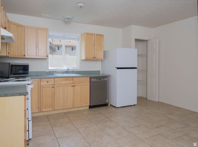 764 NORTH ST, Ogden, UT 84404