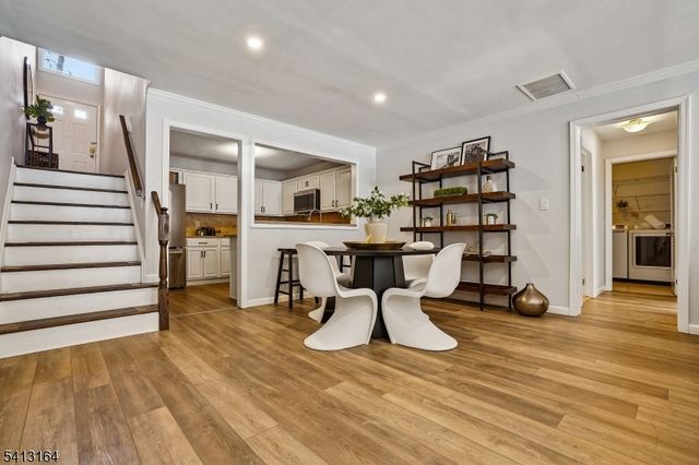 6 Mews Ln, South Orange Village Twp., NJ 07079