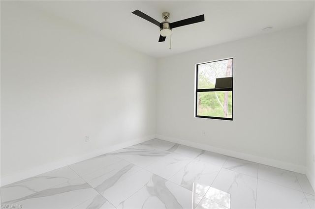 448 Rayneta ST, Lehigh Acres, FL 33974