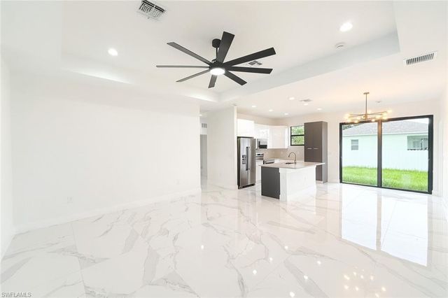 448 Rayneta ST, Lehigh Acres, FL 33974