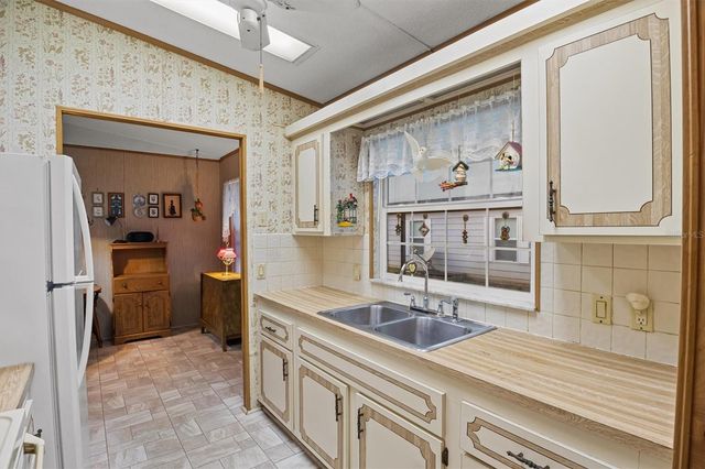 6775 BRENTWOOD DRIVE NE, Winter Haven, FL 33881