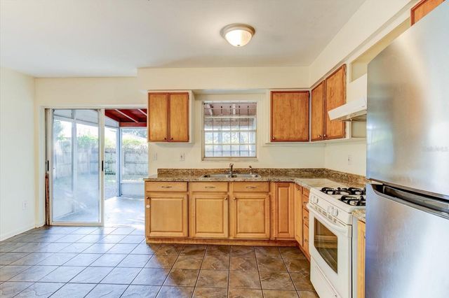 2368 CALIFORNIA STREET, Deltona, FL 32738