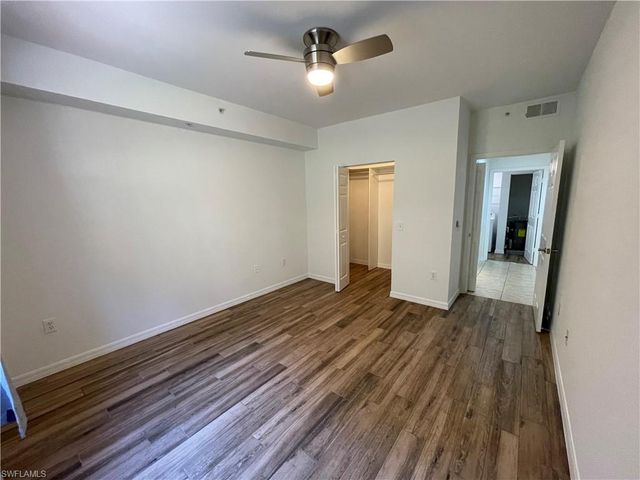 7915 Preserve CIR 217, Naples, FL 34119