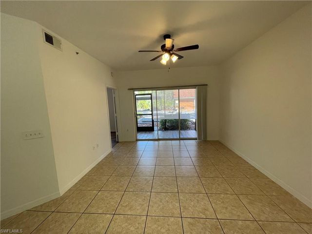 7915 Preserve CIR 217, Naples, FL 34119