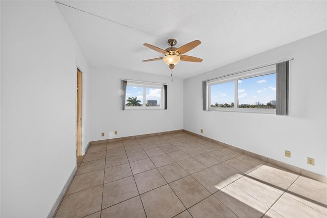 610 NE 12th Avenue 601, Hallandale Beach, FL 33009