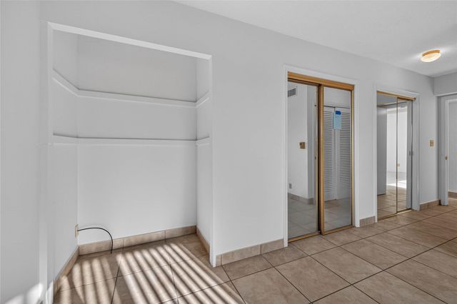 610 NE 12th Avenue 601, Hallandale Beach, FL 33009