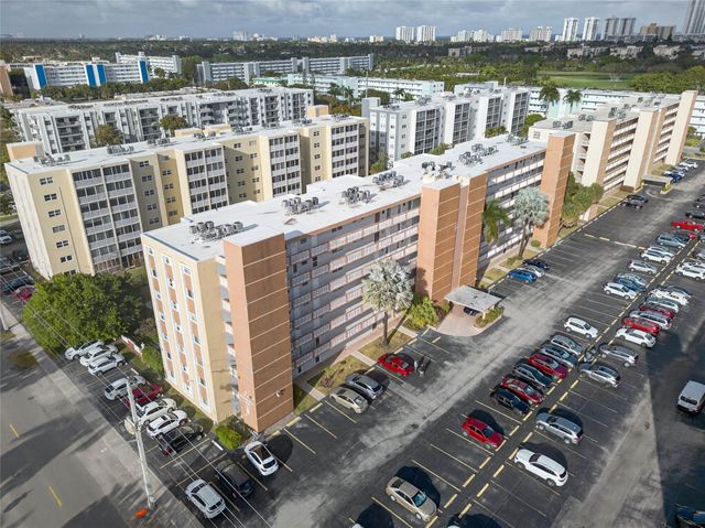 610 NE 12th Avenue 601, Hallandale Beach, FL 33009