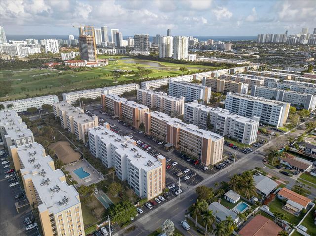 610 NE 12th Avenue 601, Hallandale Beach, FL 33009