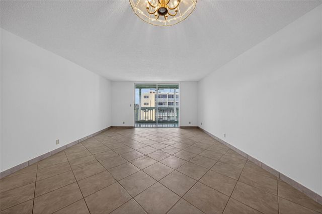610 NE 12th Avenue 601, Hallandale Beach, FL 33009