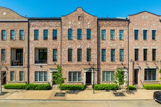 751 S Cesar Chavez Boulevard, Dallas, TX 75201