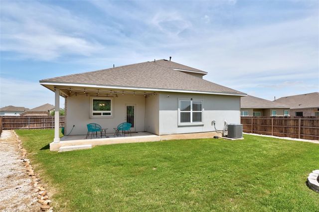 2413 Star Hill Ranch ST, Georgetown, TX 78628