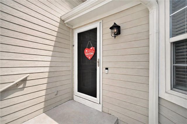 5504 Long View Drive, St Joseph, MO 64503