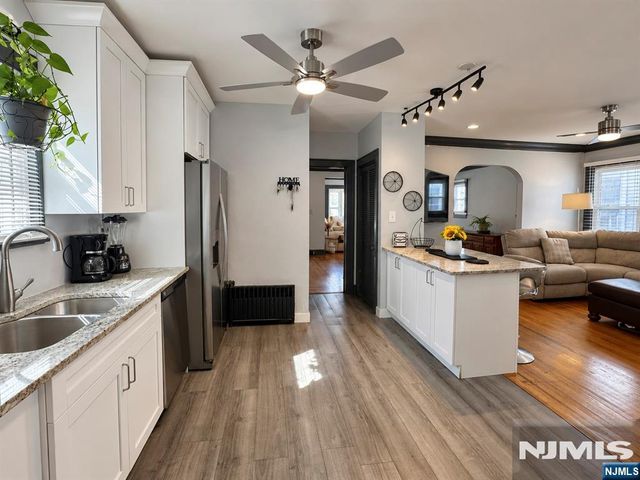 34 Hudson Avenue, Maplewood, NJ 07040