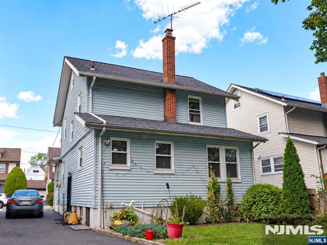 34 Hudson Avenue, Maplewood, NJ 07040