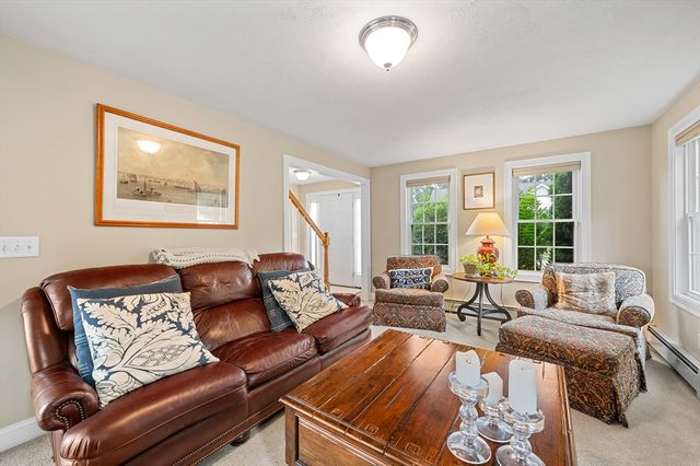 40 Brunelle Drive, Rutland, MA 01543